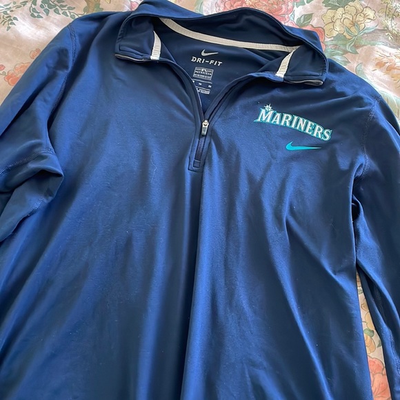 Mariner’s Quarterzip - Picture 1 of 3